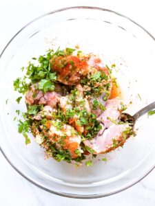 Chicken in the marinade.