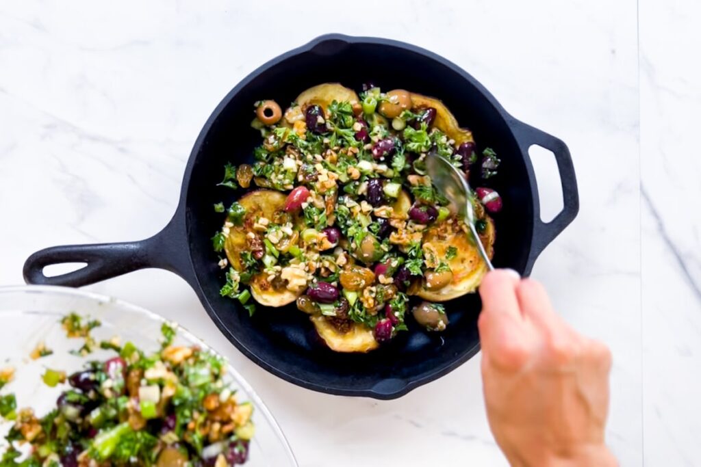 Marinated olive ingredients.